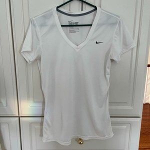 Nike Dri Fit V Neck White T-Shirt S/P
